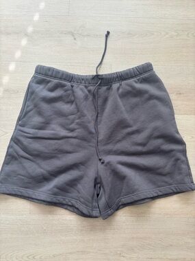 Elwood  Men’s Flat Front Drawstring Shorts in Charcoal